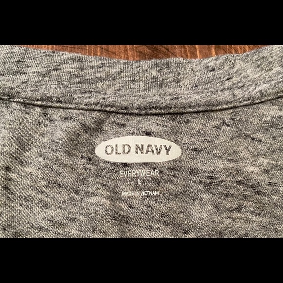 Old Navy Short Sleeve Top - Size Large - Picture 3 of 3